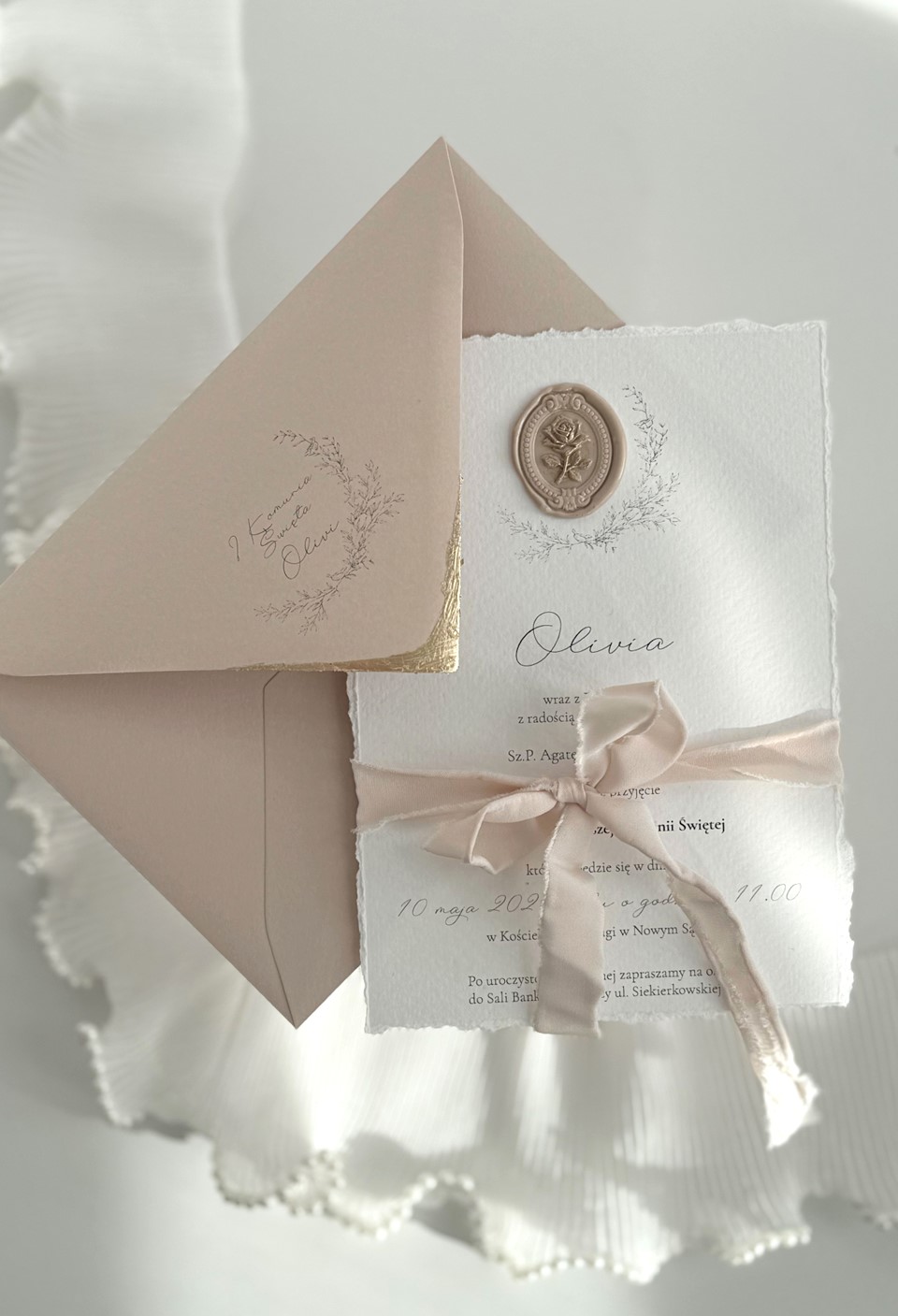 Eleganckie Zaproszenie na I Komunię Świętą – Beż